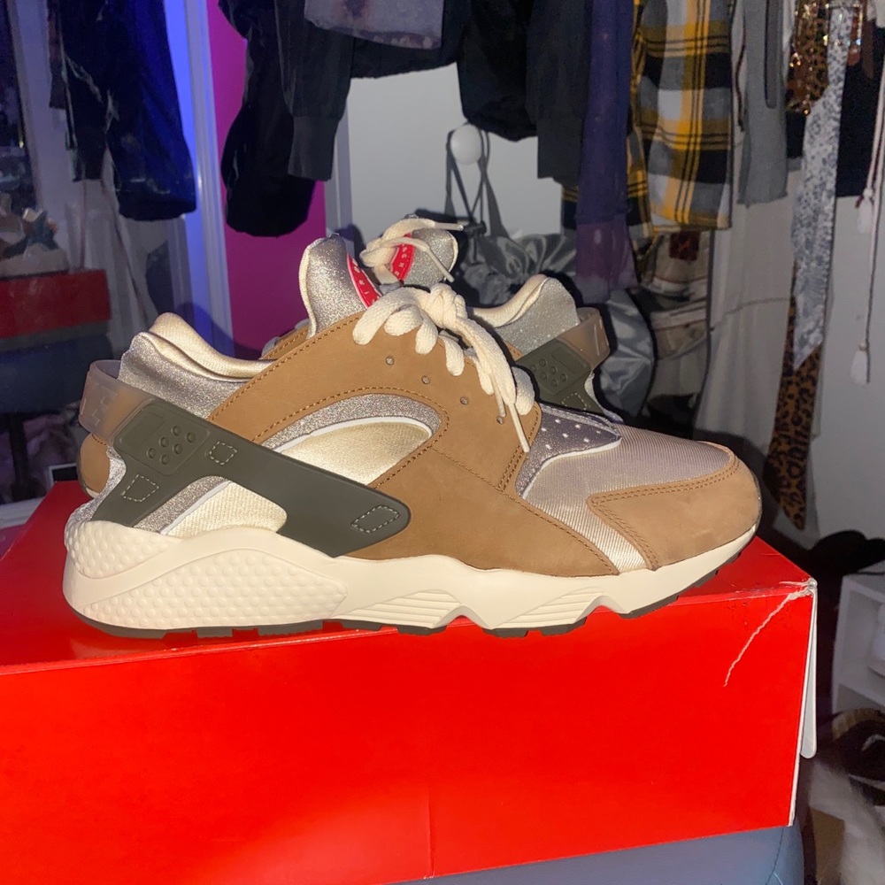 Stussy Huarache Desert Oak